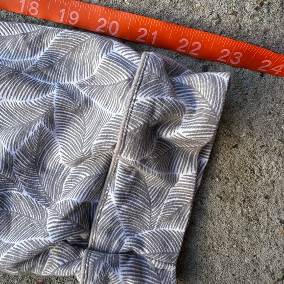 Cariloha Gray Robe Viscose Bamboo Sz S/M Tropical Quiet Luxury Loungewear Cozy - Picture 12 of 12